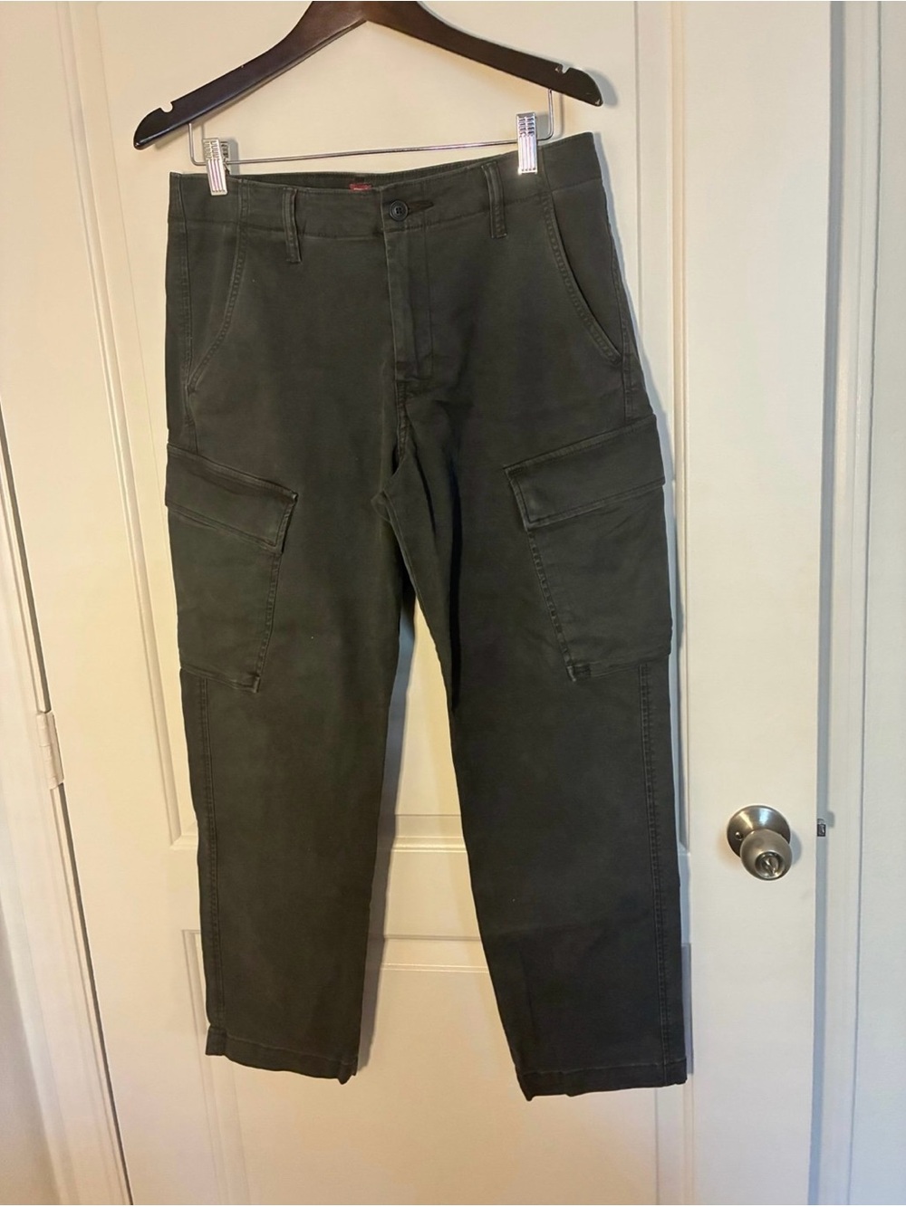 Men's Olive Green Levi’s Cargo Pants